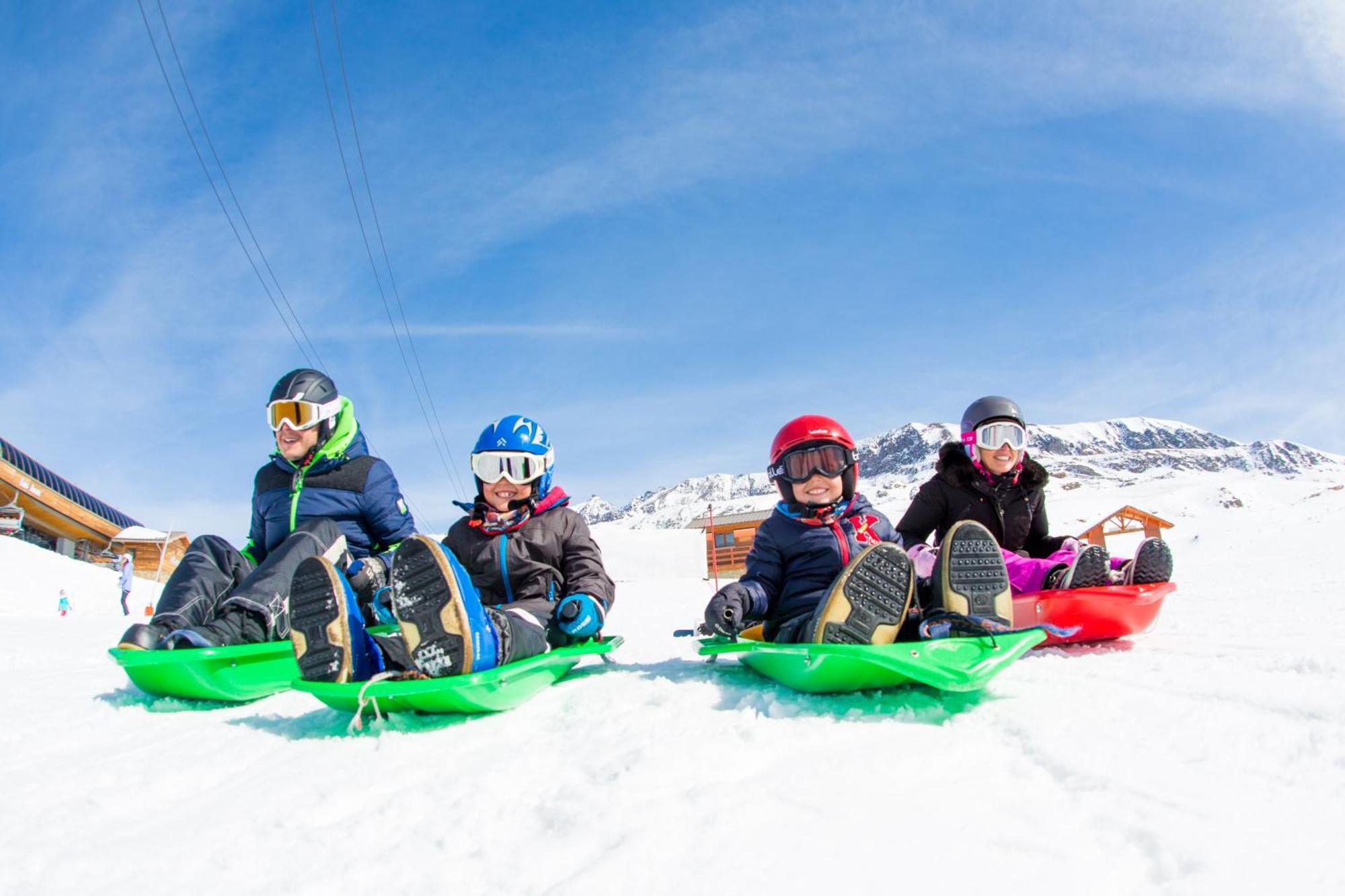Chalet Alpe D'Huez 1850-Sea And Mountain Pleasure Avec 2 Appartements- 1 Appartement 3 Chambres 8 Couchages - 3 Salles D'Eau Et 1 Appartement 5 Chambres 12 Couchages 5 Salles D'Eau - Jacuzzi Et Sauna -Pieds Des Pistes Et Centre Экстерьер фото