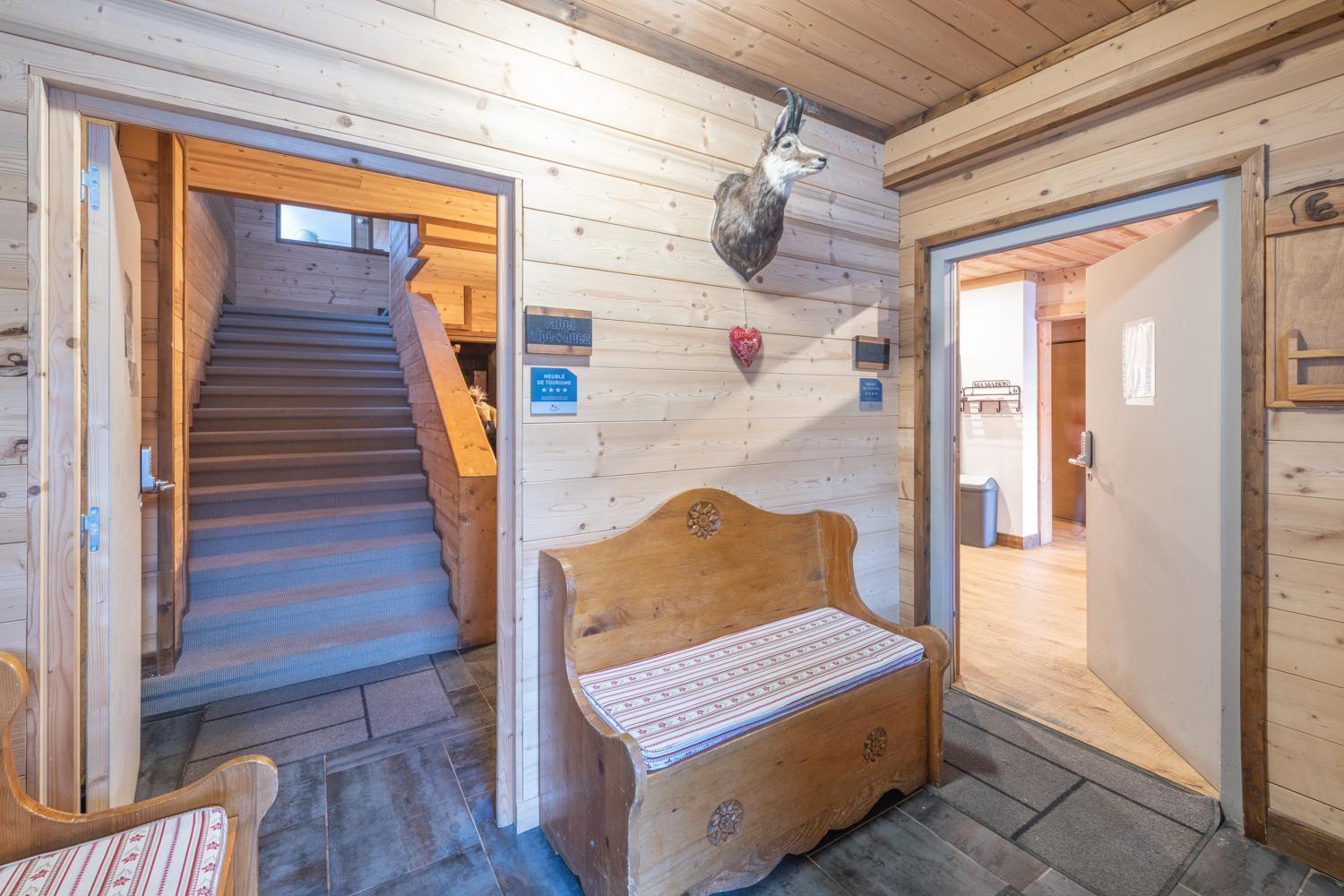 Chalet Alpe D'Huez 1850-Sea And Mountain Pleasure Avec 2 Appartements- 1 Appartement 3 Chambres 8 Couchages - 3 Salles D'Eau Et 1 Appartement 5 Chambres 12 Couchages 5 Salles D'Eau - Jacuzzi Et Sauna -Pieds Des Pistes Et Centre Экстерьер фото